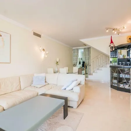 Aloha Gardens Townhouse Appartement *